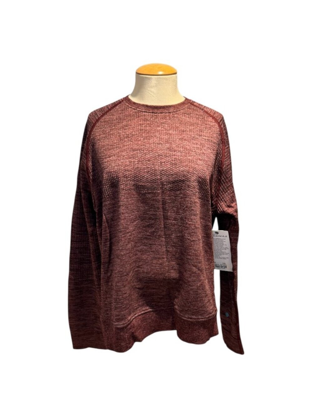 LULULEMON Mens Red Top- M